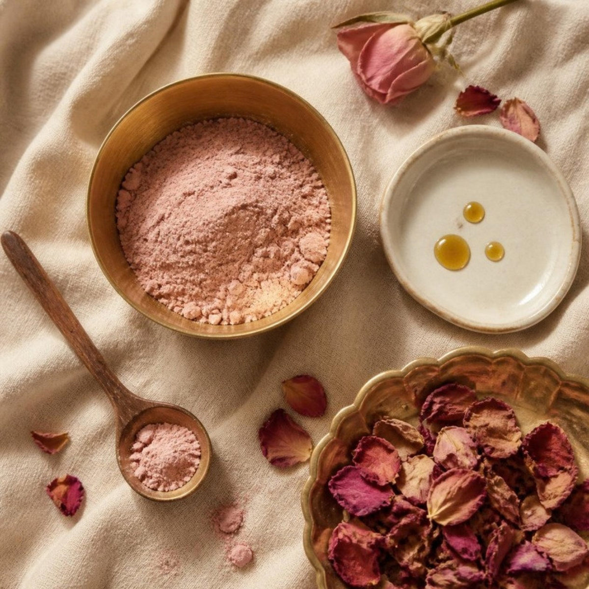 Rose clay, rose petals and rosehip oil